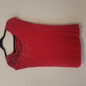 Beautiful Size M Madison Red tee with sequins.  This top will not disappoint!